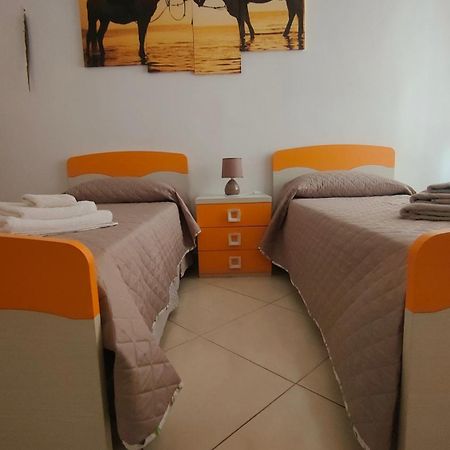 Chez Marie Apartment Livorno Bagian luar foto